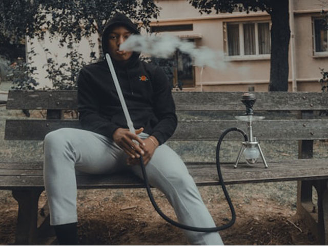 Shisha im Winter rauchen: Wie du dich an kalte Tage anpasst